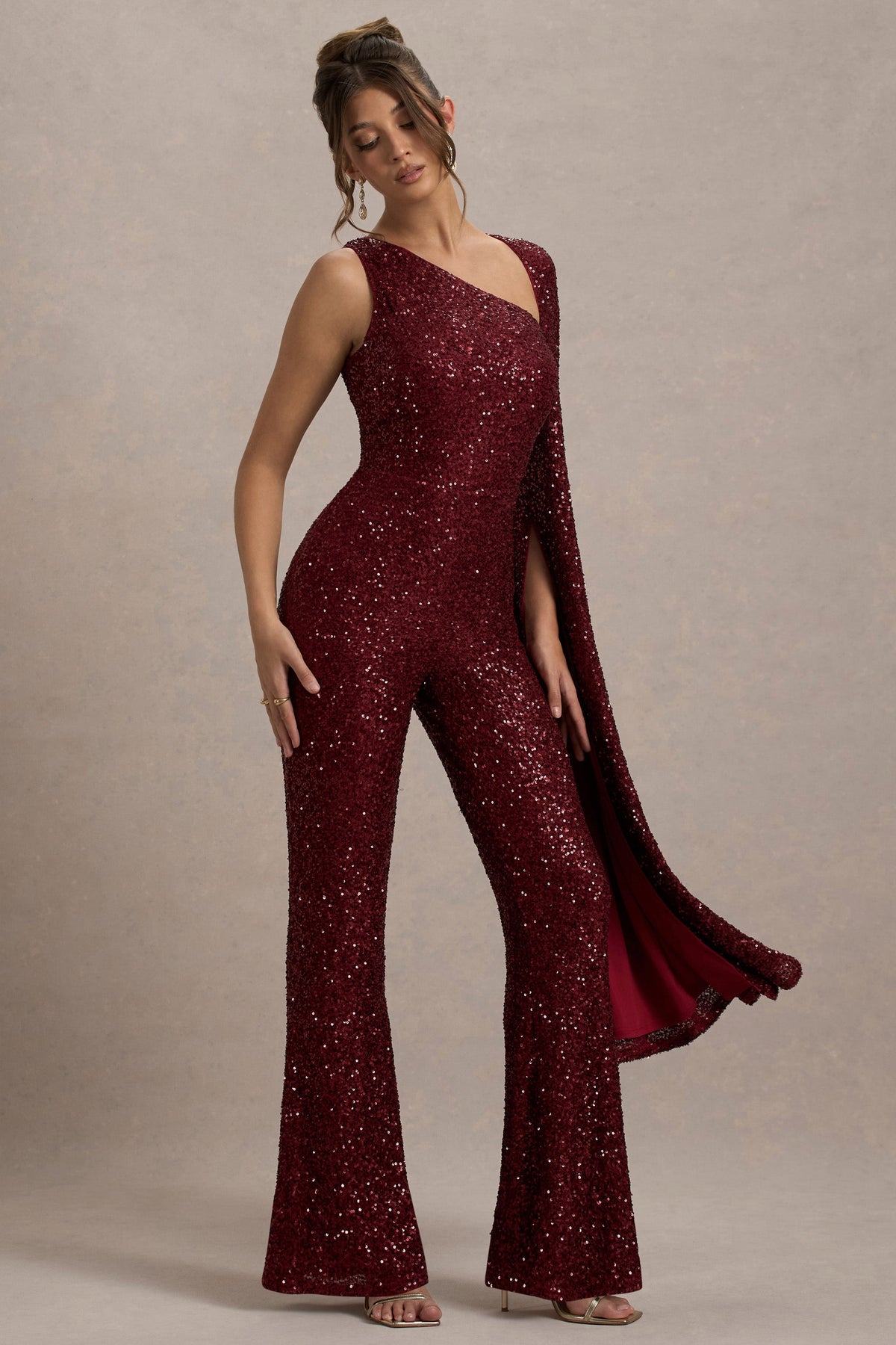 Star Seeker | Port Sequin One-Shoulder Cape Sleeve Jumpsuit